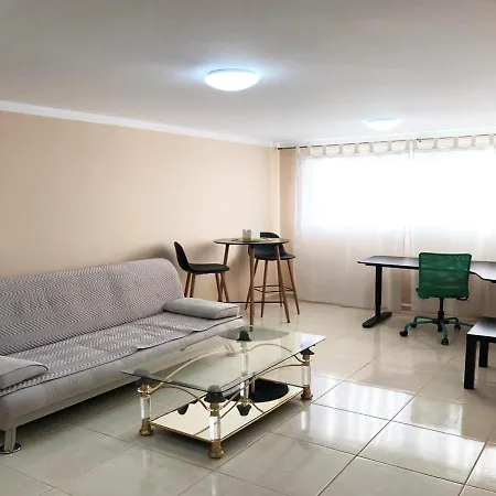 Villa Del Duque 4 *